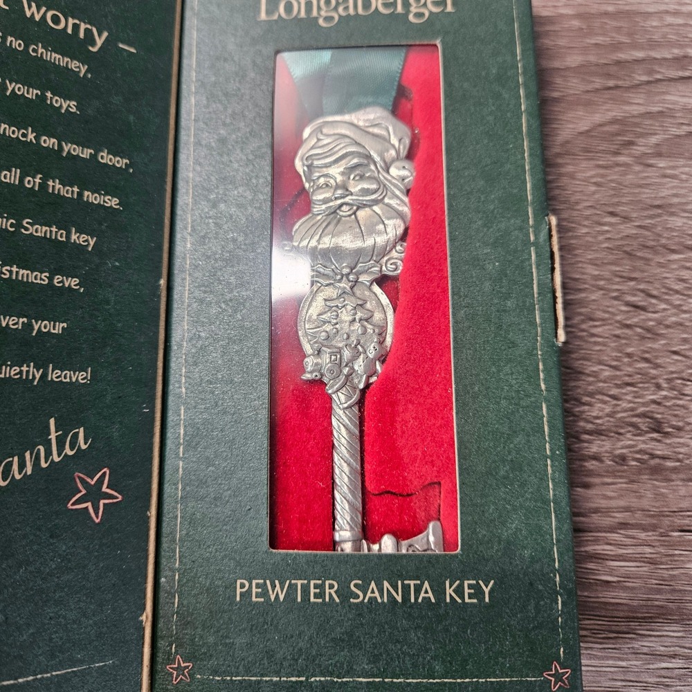 Longaberger Pewter Santa Key 2001 Magic Christmas Ornament 77721 with Box